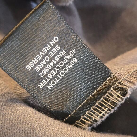 Torrid Gray Daisy Embroidered Button Down Shirt Plus Size - Picture 7 of 8